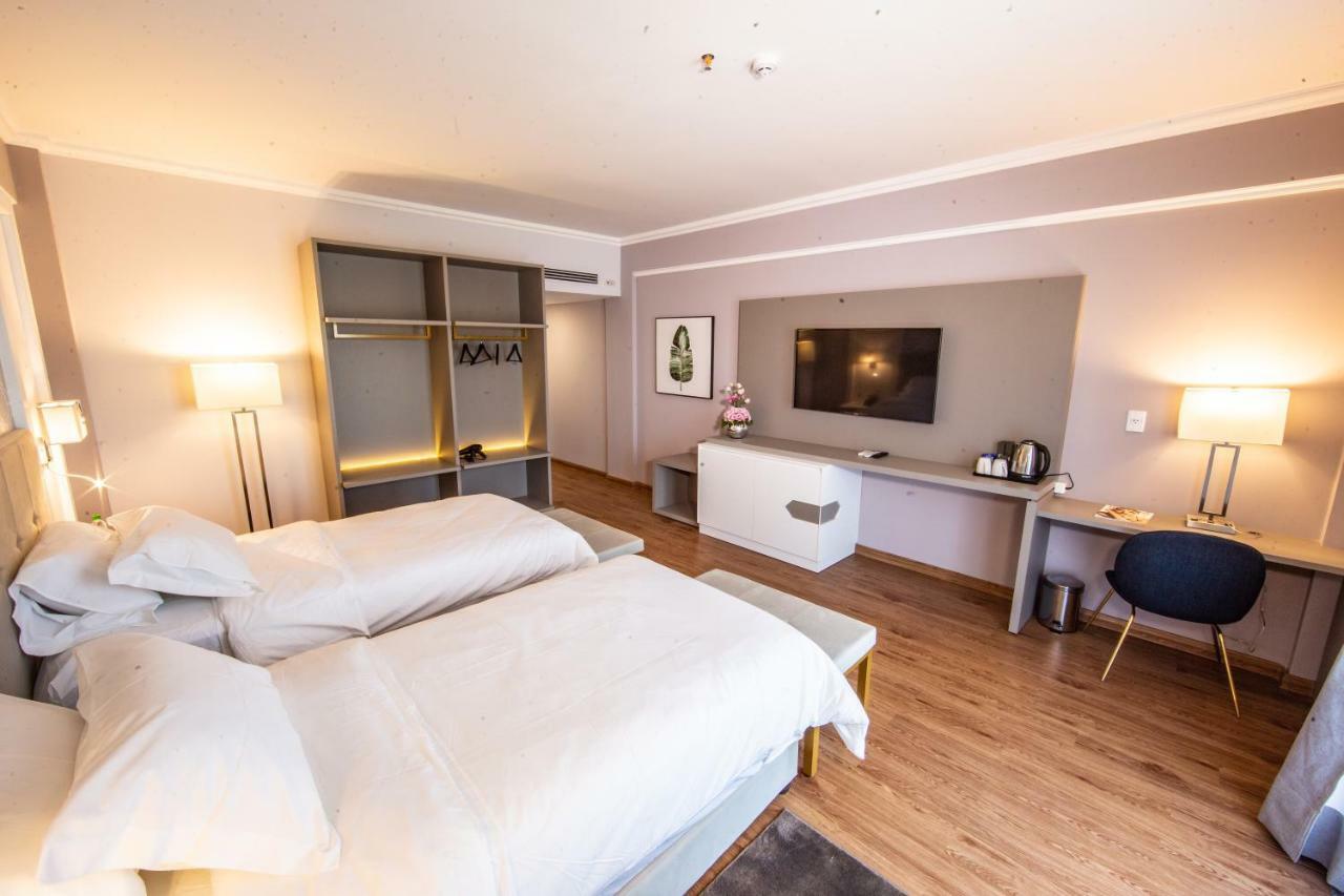 Bisinii Boutique Hotel Ciudad del Este Eksteriør billede